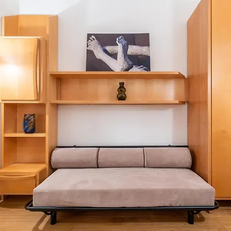 Apartament Art Maison Bozzi 51 *